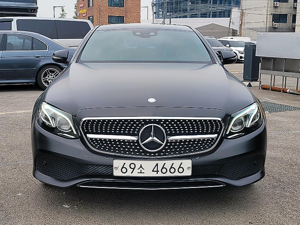 Mercedes Benz E class 2017 Blanco - Importación desde Corea - HF Imports Iquique - Foto 1