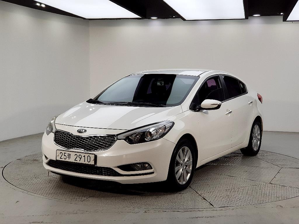KIA K3 2013 Blanco - Importación desde Corea - HF Imports Iquique - Foto 1