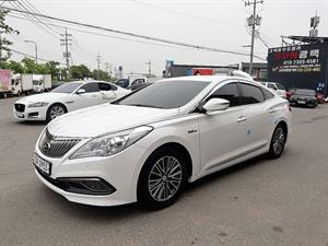 HYUNDAI Grandeur - Vista 4