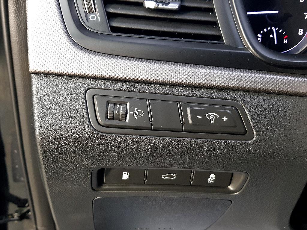 HYUNDAI Sonata 2018 Negro - Importación desde Corea - HF Imports Iquique - Foto 13