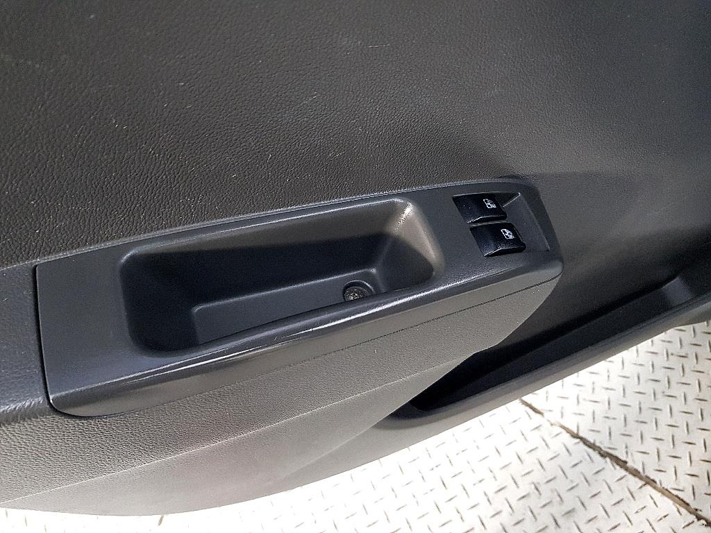 Chevrolet Spark - Vista 11