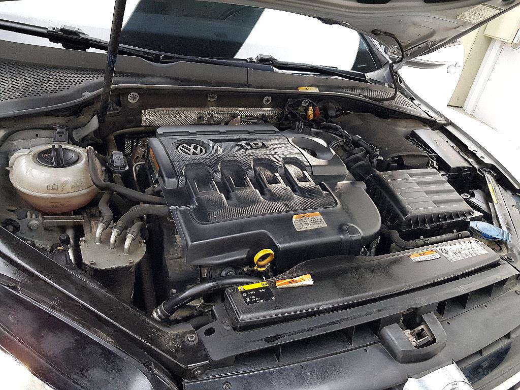 Volkswagen Golf - Vista 6
