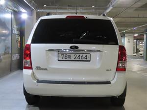 KIA Carnival - Vista 10