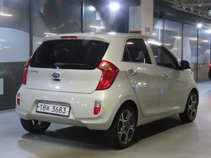 KIA Morning - Vista 8