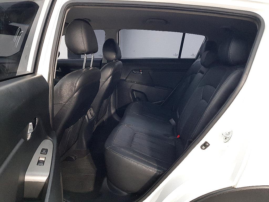 KIA Sportage - Vista 9