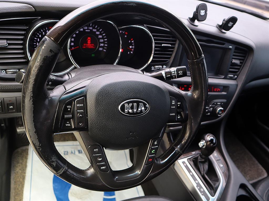 KIA K5 2013 Blanco - Importación desde Corea - HF Imports Iquique - Foto 8