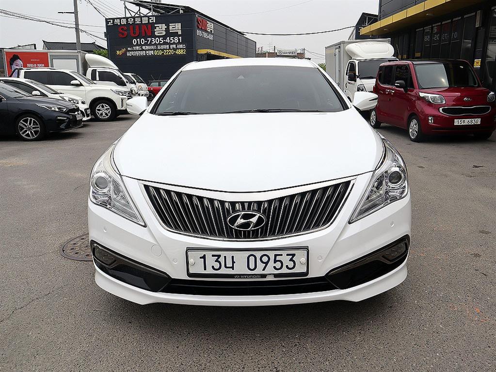 HYUNDAI Grandeur 2016 Blanco - Importación desde Corea - HF Imports Iquique - Foto 1