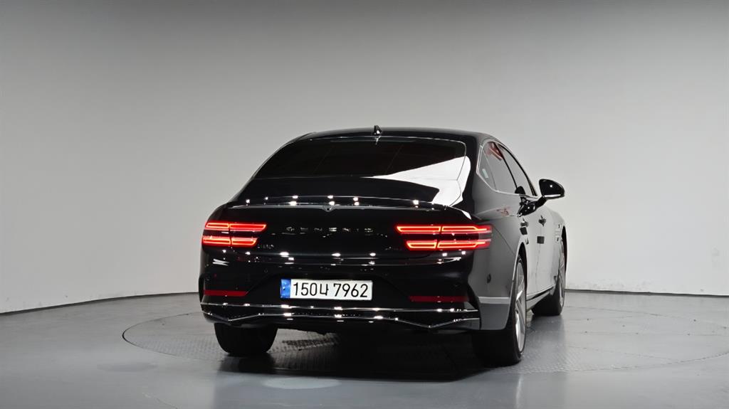 Genesis G80 - Vista 4