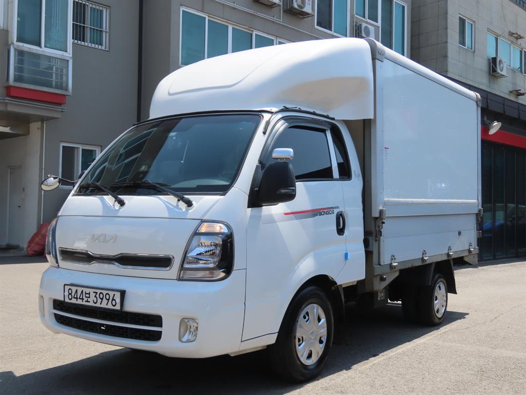 Small Truck Top_Wingbody 2023 Blanco - Importación desde Corea - HF Imports Iquique - Foto 1
