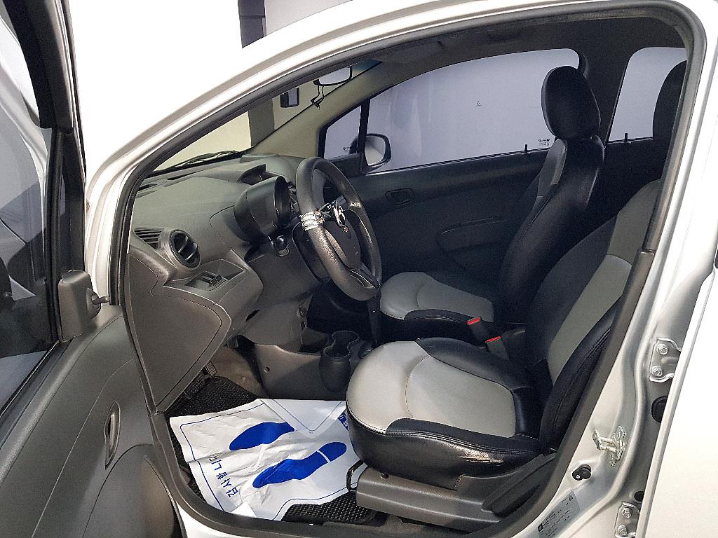 Chevrolet Spark - Vista 8