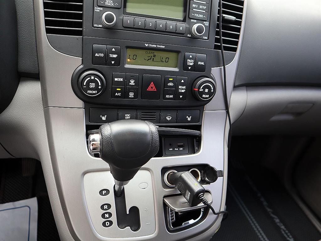 KIA Carnival 2013 Plateado - Importación desde Corea - HF Imports Iquique - Foto 13