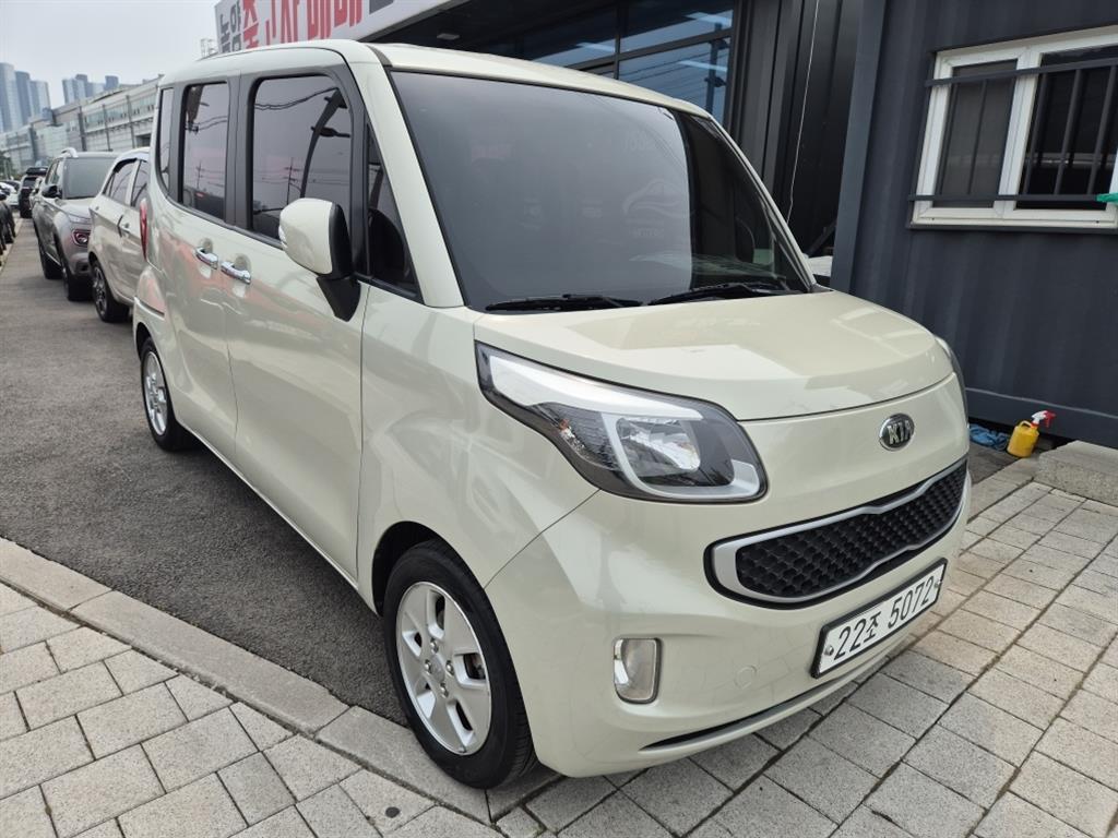 KIA Ray 2016 Blanco - Importación desde Corea - HF Imports Iquique - Foto 1