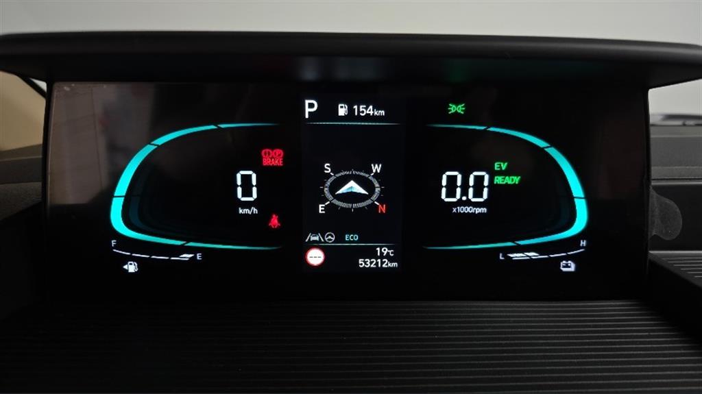 HYUNDAI Staria - Vista 10