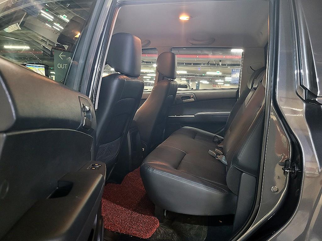Ssangyong Korando - Vista 8