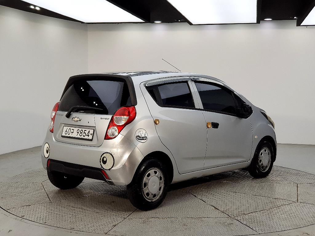 Chevrolet Spark - Vista 4