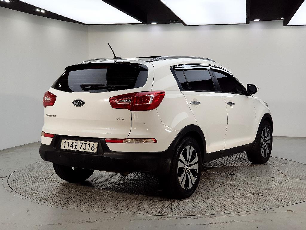 KIA Sportage - Vista 4