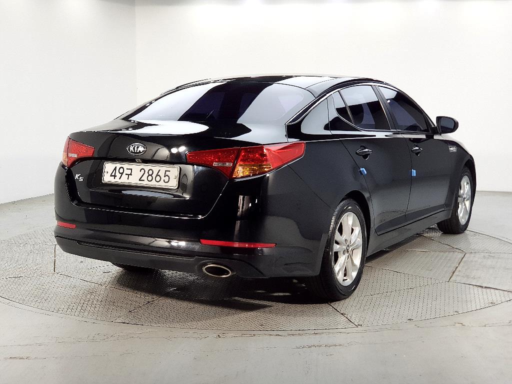 KIA K5 - Vista 4