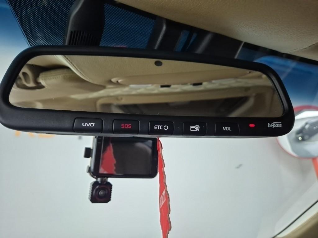 KIA Carnival 2019 Negro - Importación desde Corea - HF Imports Iquique - Foto 16