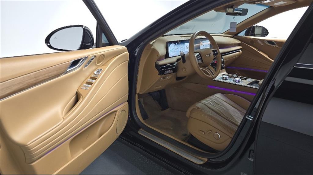 Genesis G80 - Vista 11