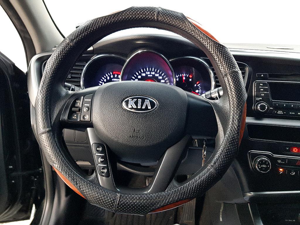 KIA K5 - Vista 11