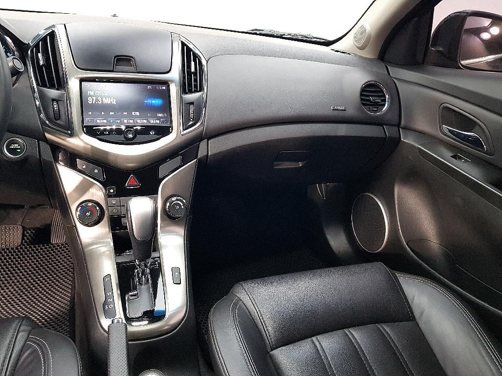 Chevrolet Cruise - Vista 9