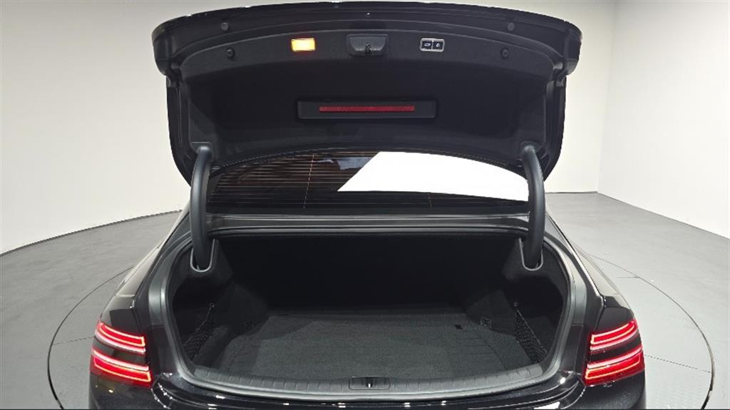 Genesis G80 2025 Negro - Importación desde Corea - HF Imports Iquique - Foto 19