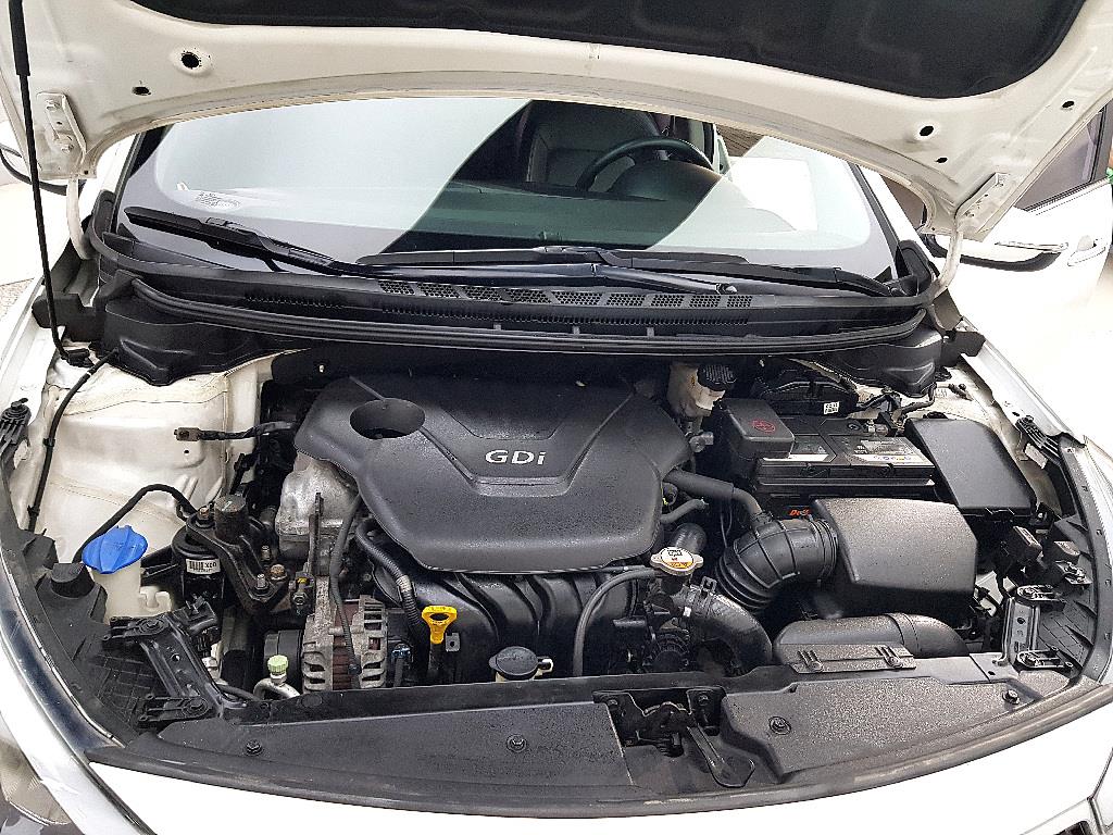 KIA K3 - Vista 6