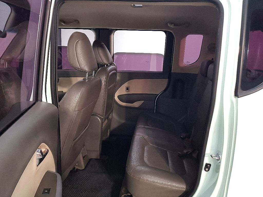 KIA Ray - Vista 9