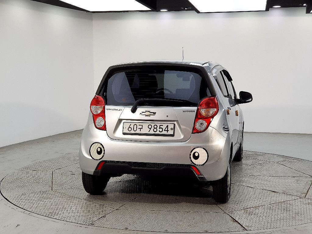 Chevrolet Spark - Vista 3