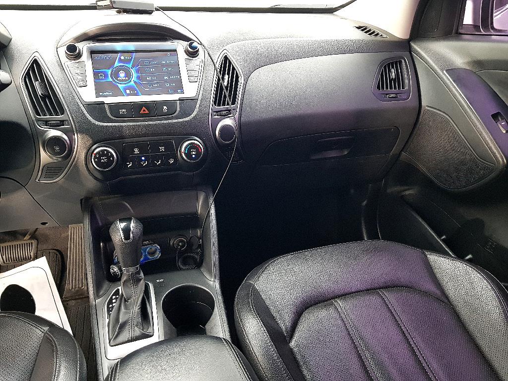 HYUNDAI Tucson - Vista 10