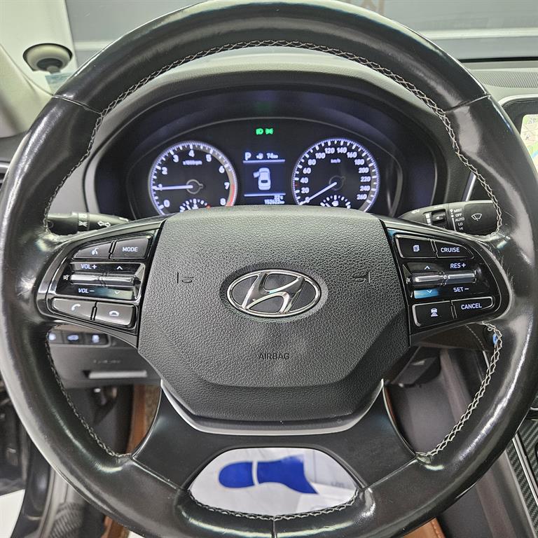 HYUNDAI Grandeur - Vista 11