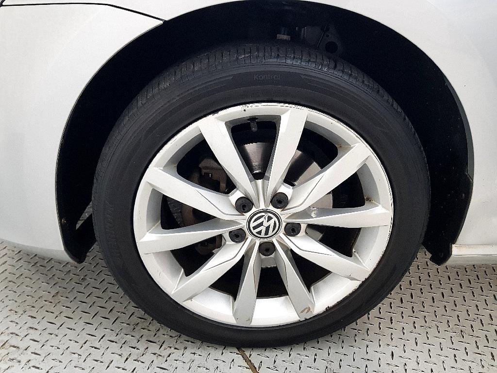 Volkswagen Golf 2015 Plateado - Importación desde Corea - HF Imports Iquique - Foto 20