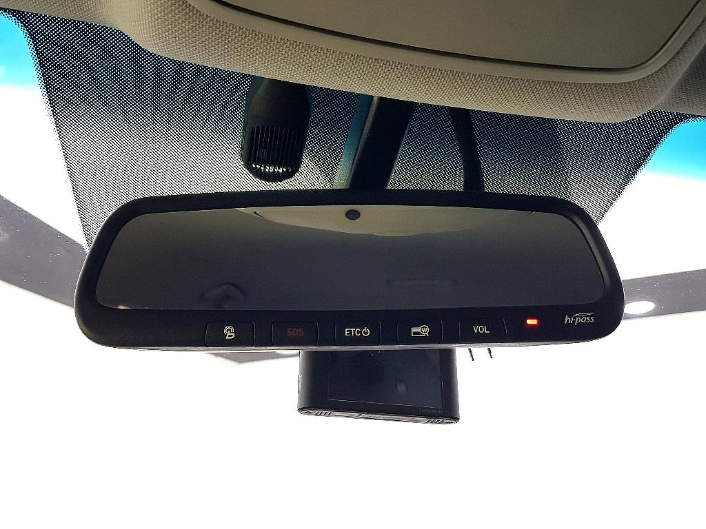 HYUNDAI Sonata - Vista 11