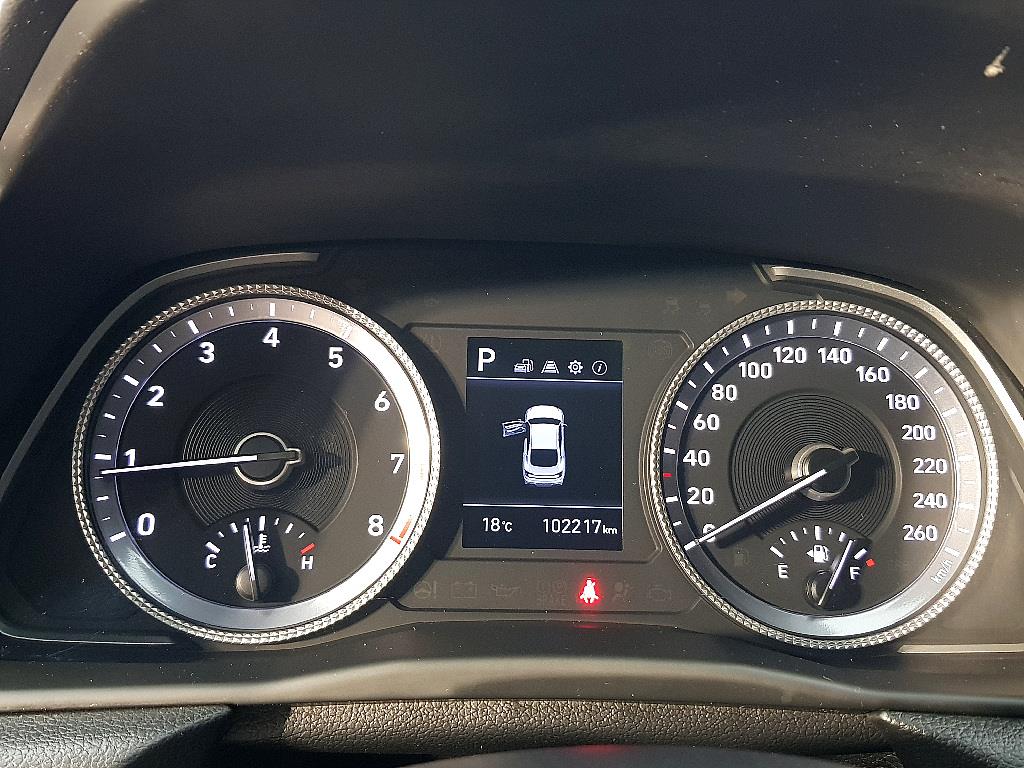 HYUNDAI Sonata - Vista 7