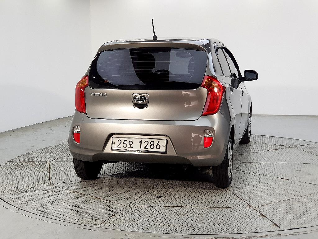 KIA Morning - Vista 3