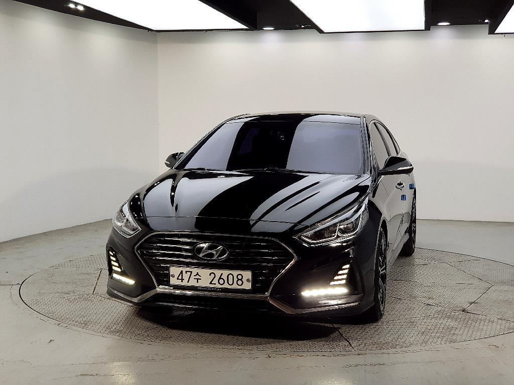 HYUNDAI Sonata - Vista 2