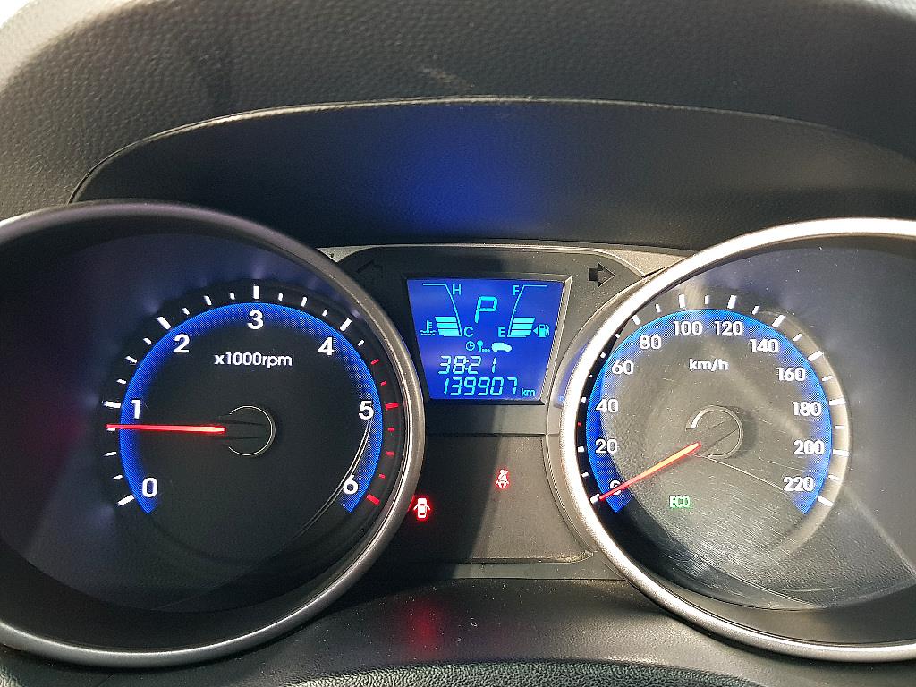 HYUNDAI Tucson - Vista 7
