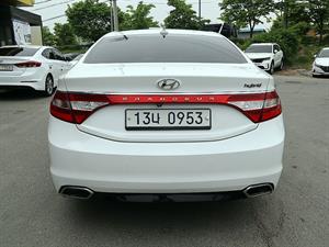 HYUNDAI Grandeur - Vista 8