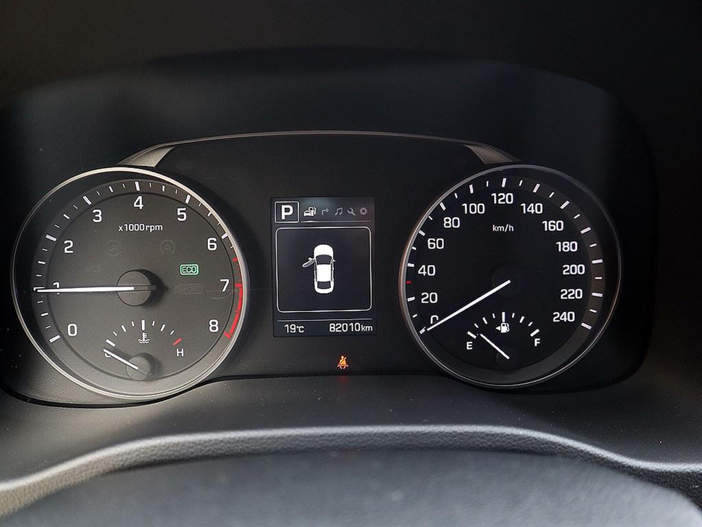 HYUNDAI Avante 2018 - Importación desde Corea - HF Imports Iquique - Foto 9