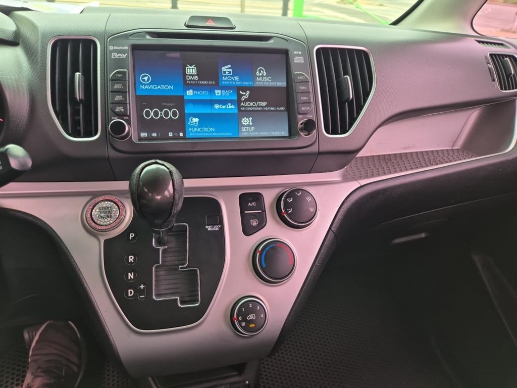 KIA Ray - Vista 9