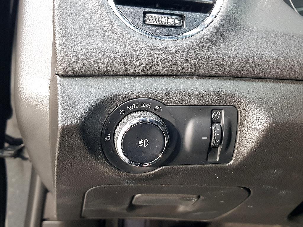 Chevrolet Cruise - Vista 12