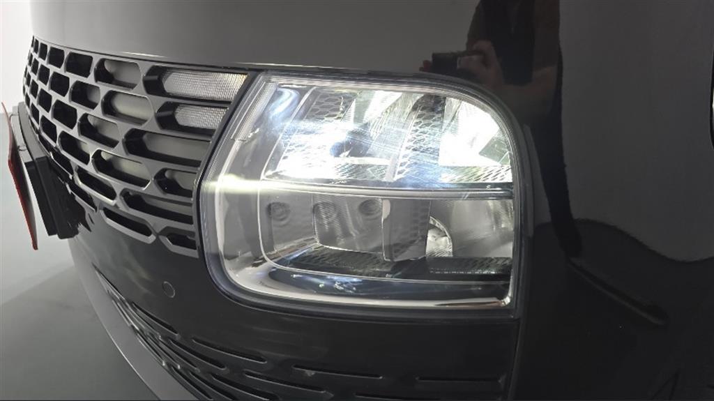 HYUNDAI Staria - Vista 5