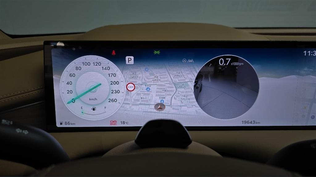 Genesis G80 - Vista 9