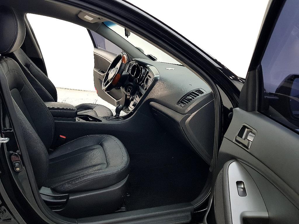 KIA K5 2013 Negro - Importación desde Corea - HF Imports Iquique - Foto 17