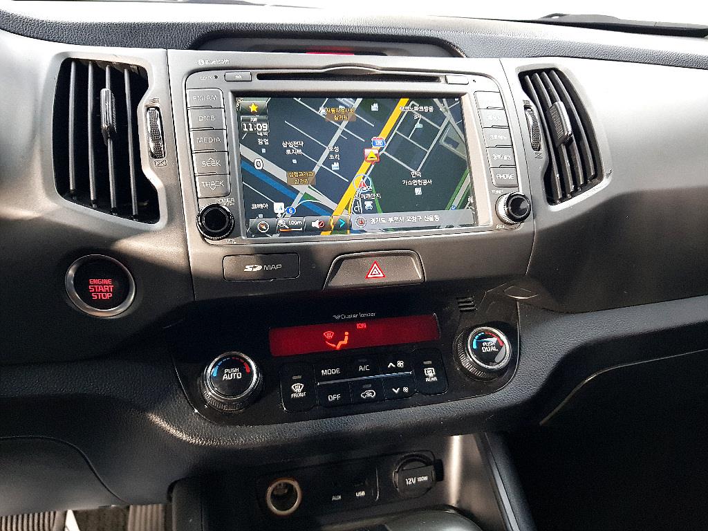 KIA Sportage - Vista 11