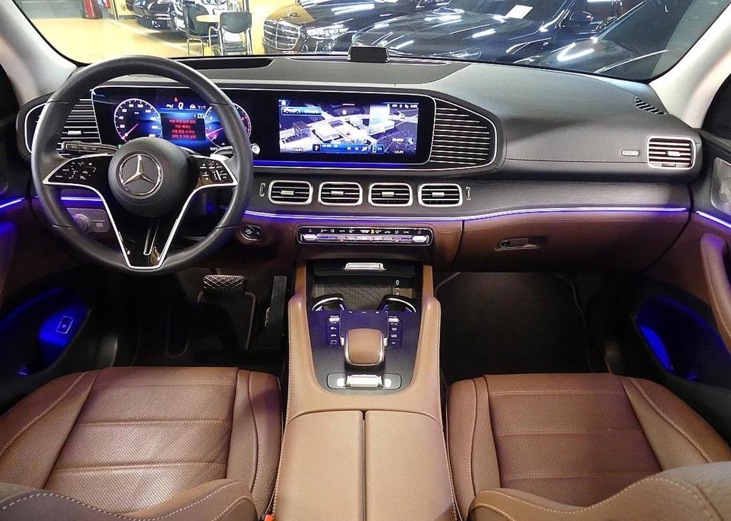 Mercedes Benz GLE Class - Vista 4