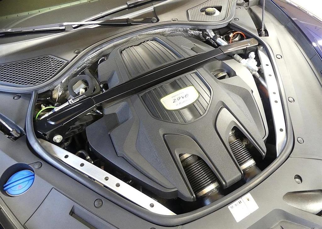 Porsche Panamera - Vista 5
