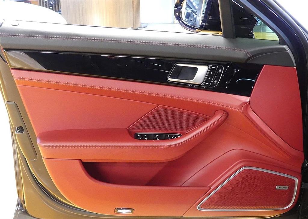 Porsche Panamera - Vista 11