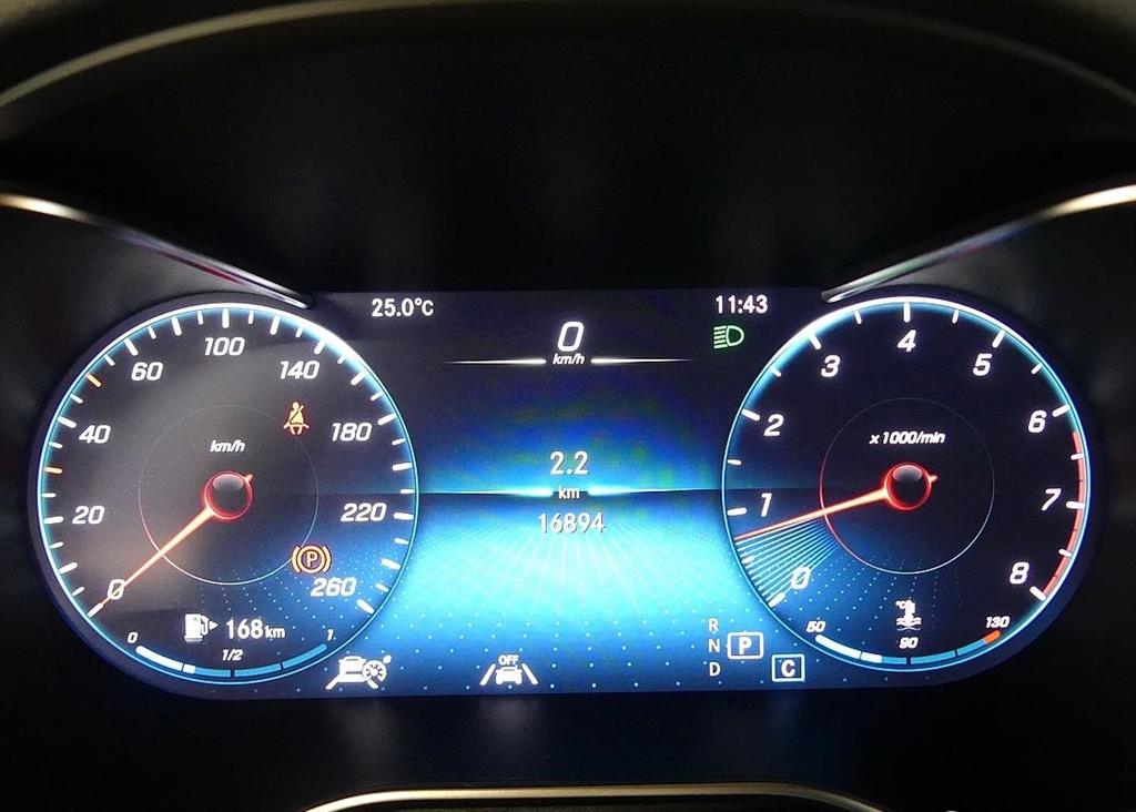 Mercedes Benz C Class - Vista 6