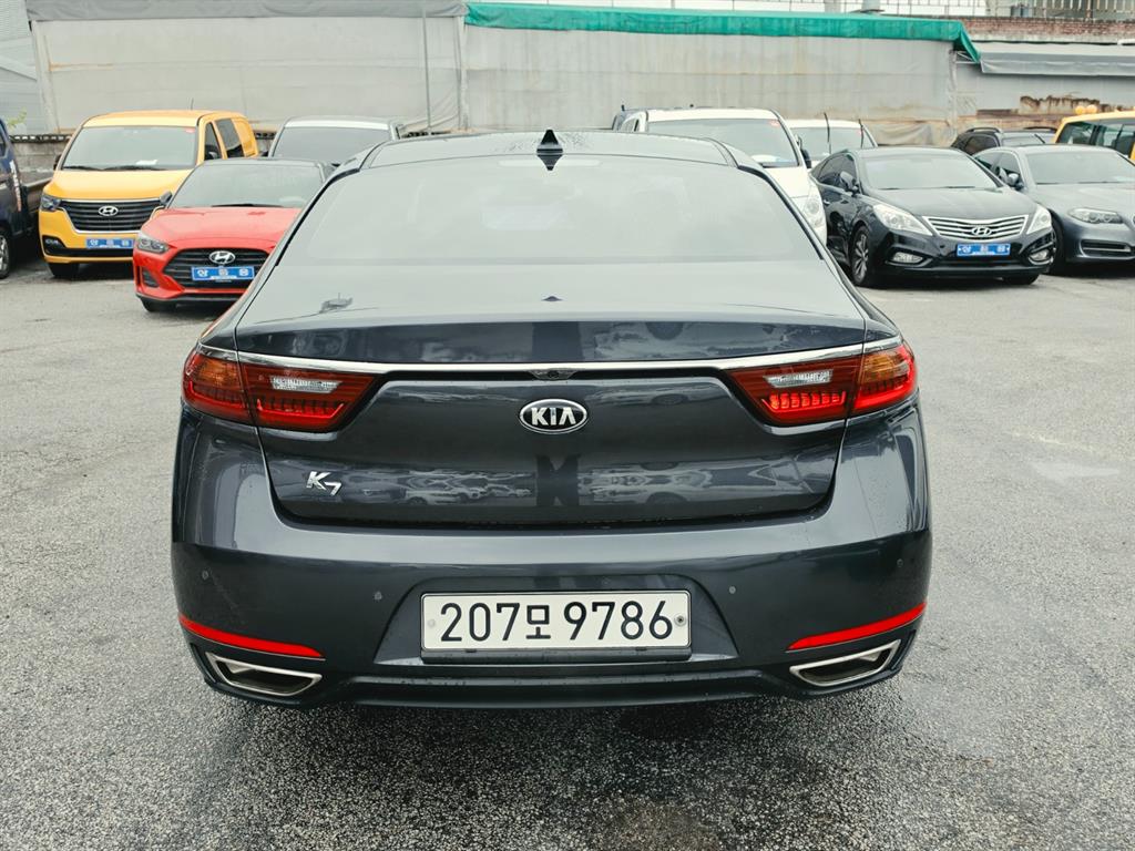 KIA K7 - Vista 4